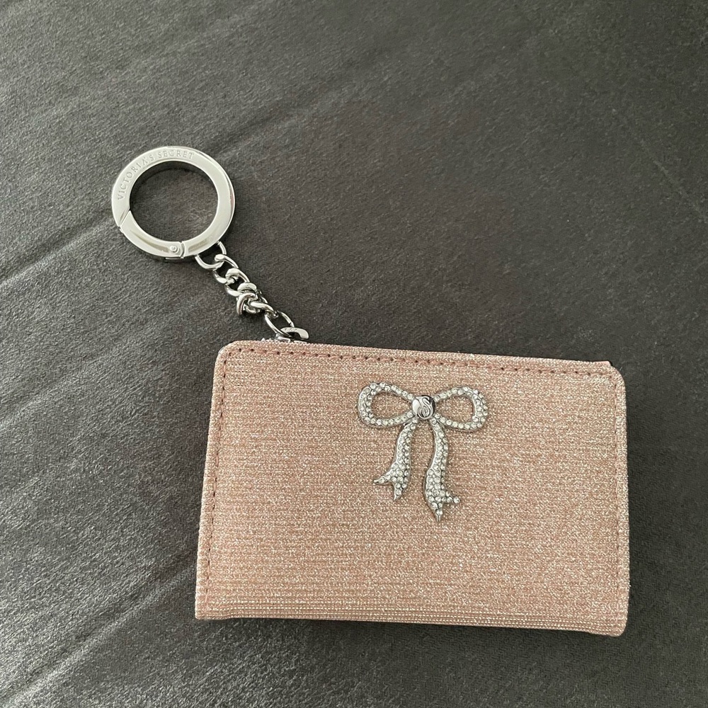 Pink, sparkly bow foldover card case